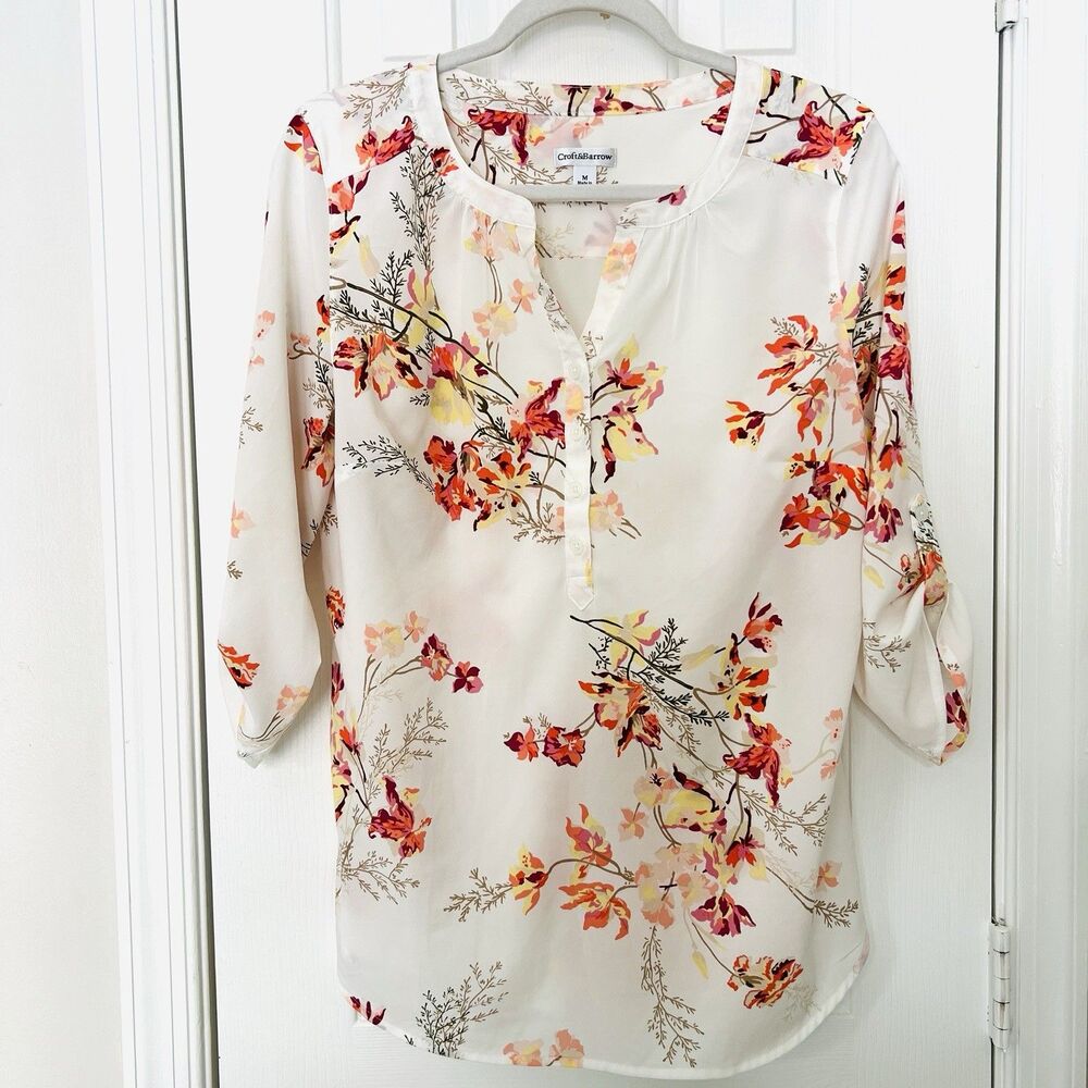 Clearance🎉Croft & Barrow White & Red Floral Chiffon Roll Tab Sleeve Blouse M